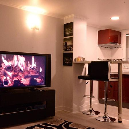 Beau Studio Meuble 2Min Du Moulin Rouge Paris Luaran gambar