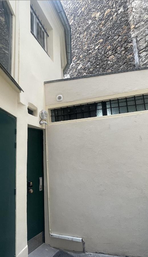 Beau Studio Meuble 2Min Du Moulin Rouge Paris Luaran gambar